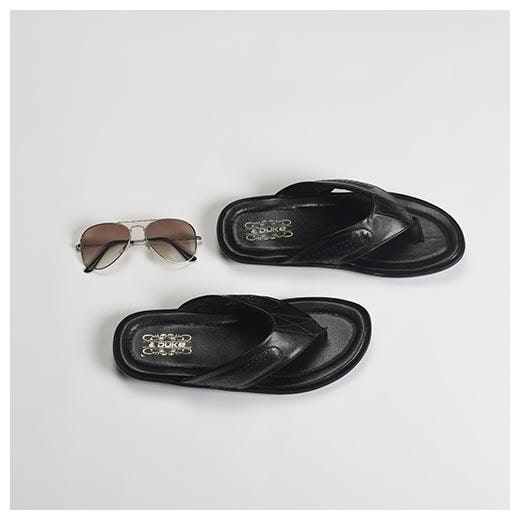 

Duke Men Black Indoor Slippers - 1 Pair