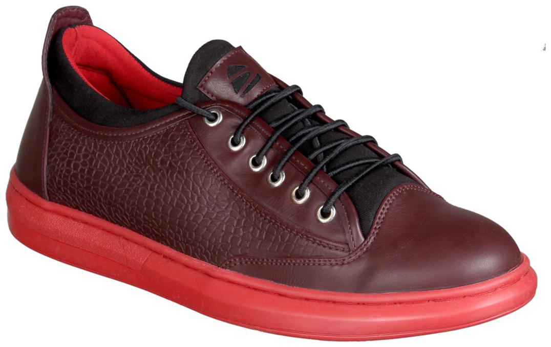 

Duke Men Maroon Sneakers