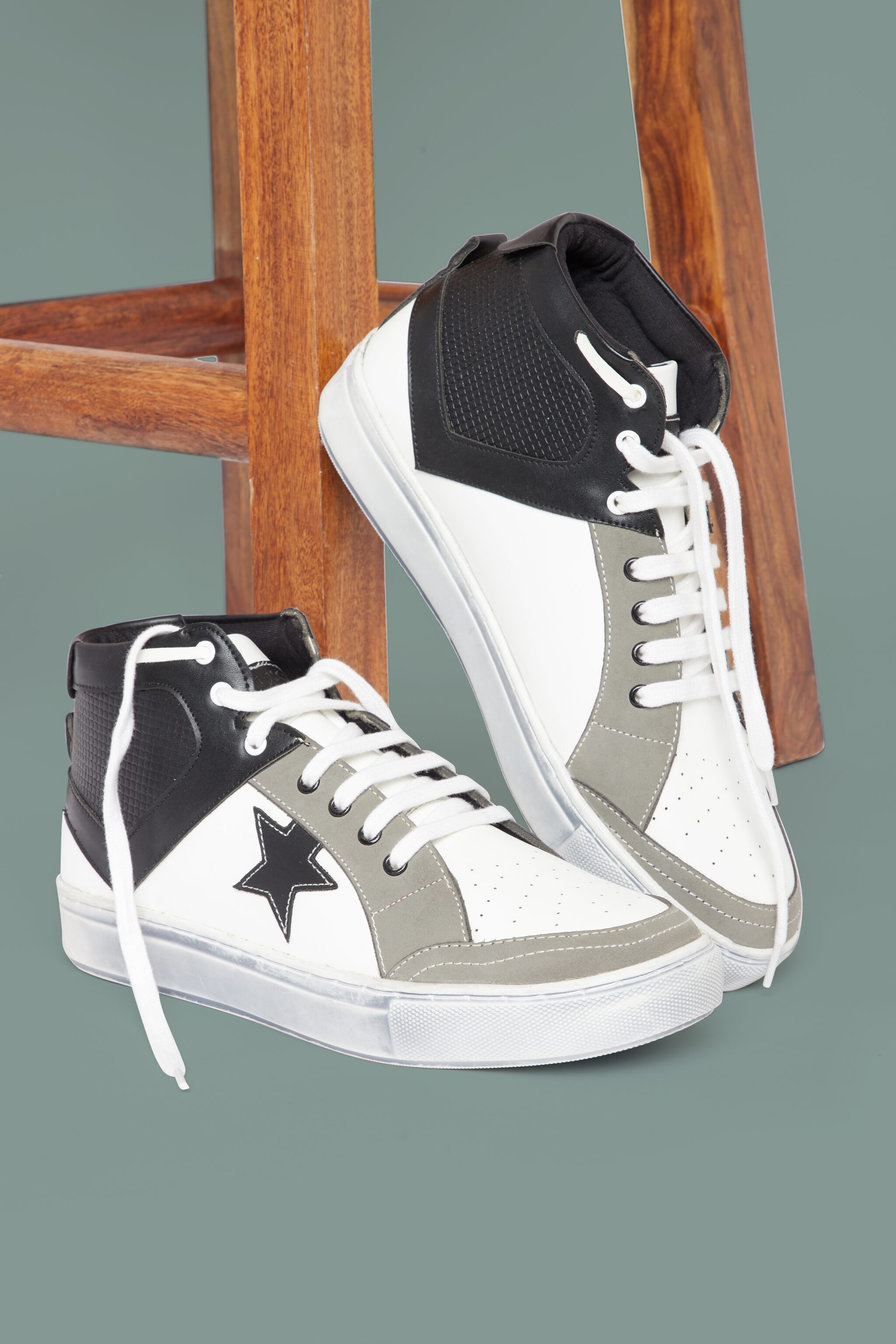 

Duke Sneakers Men Multi-Color Sneakers