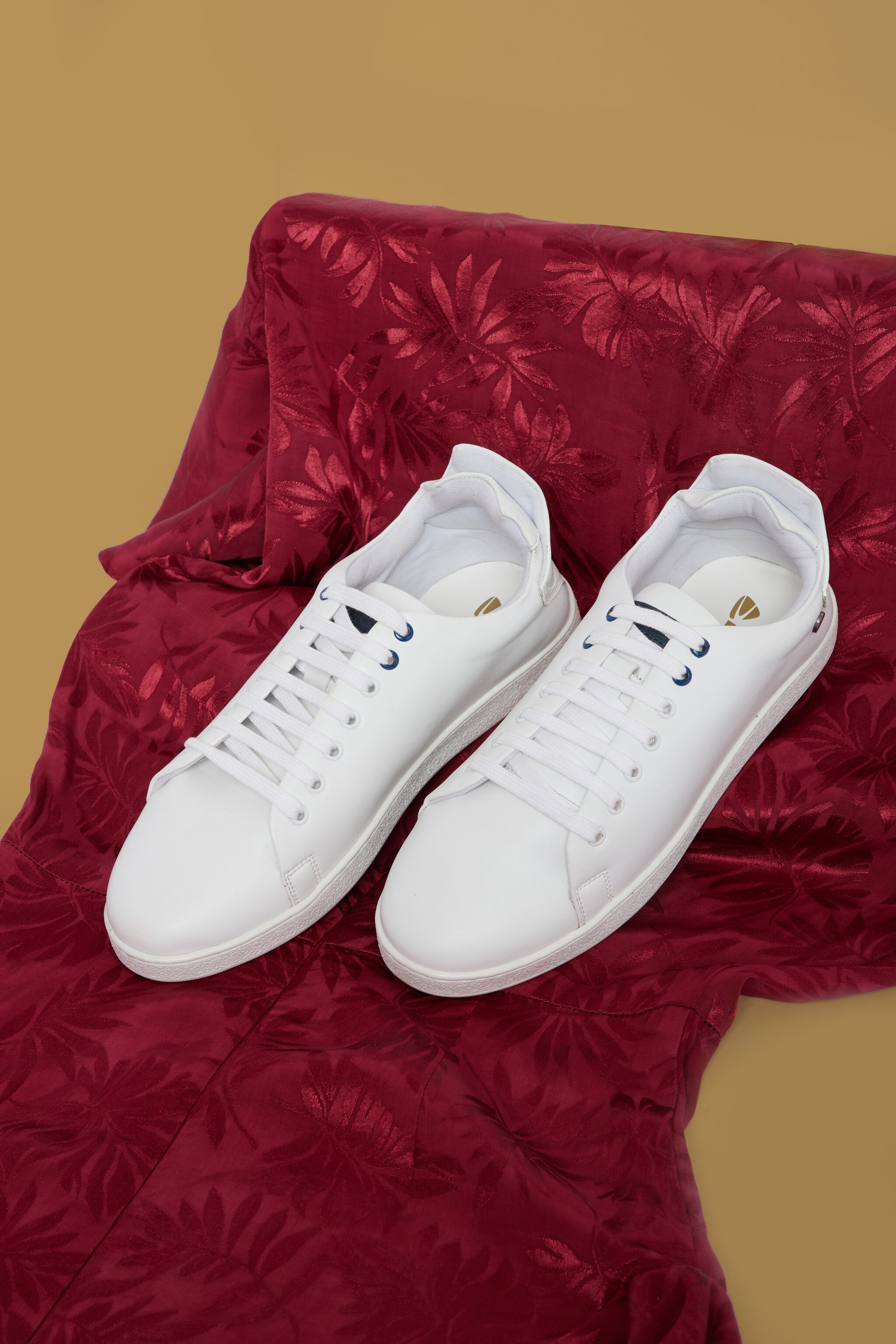 

Duke Sneakers Men White Sneakers