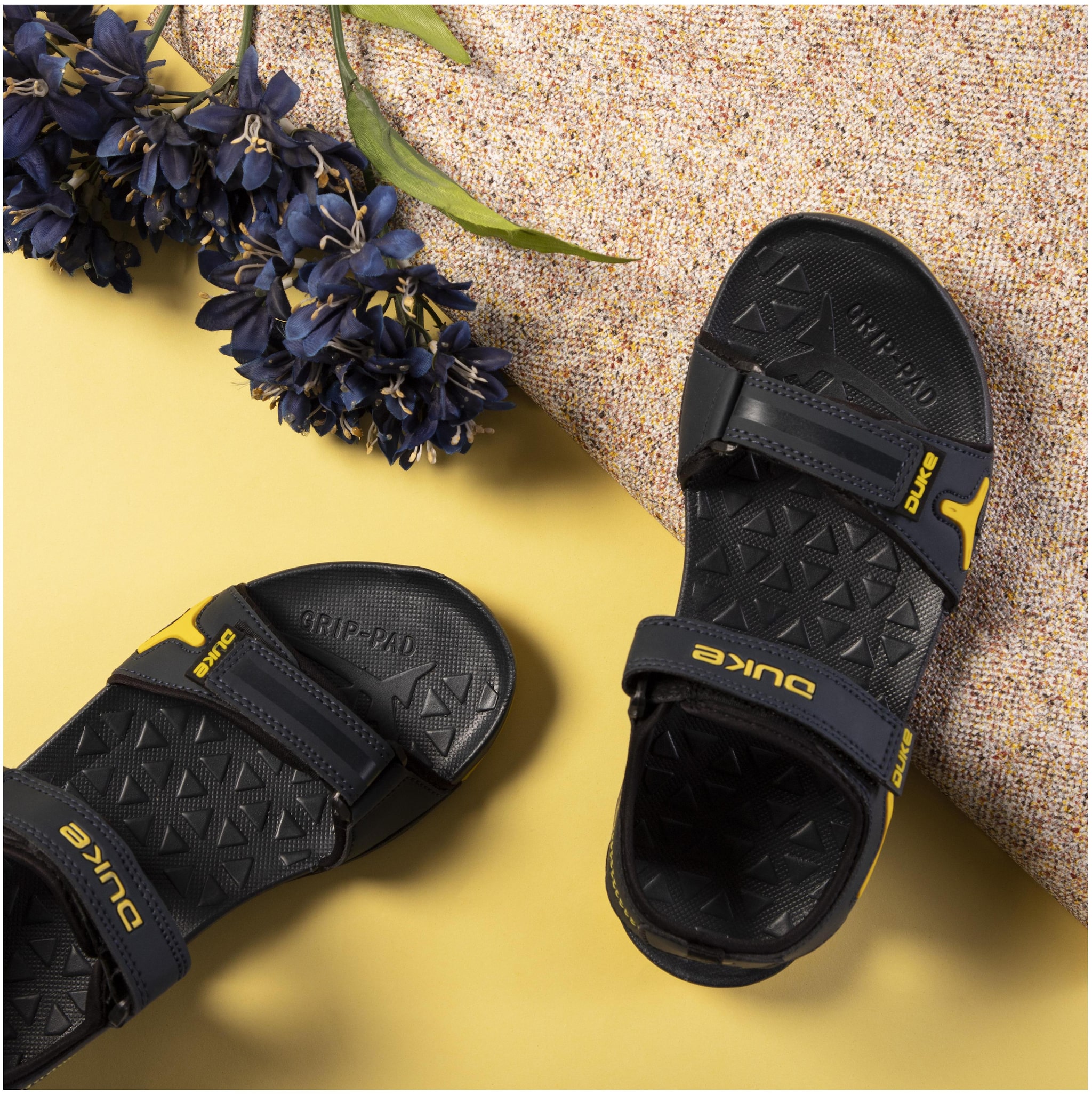 

Duke Men Yellow Black Sandals