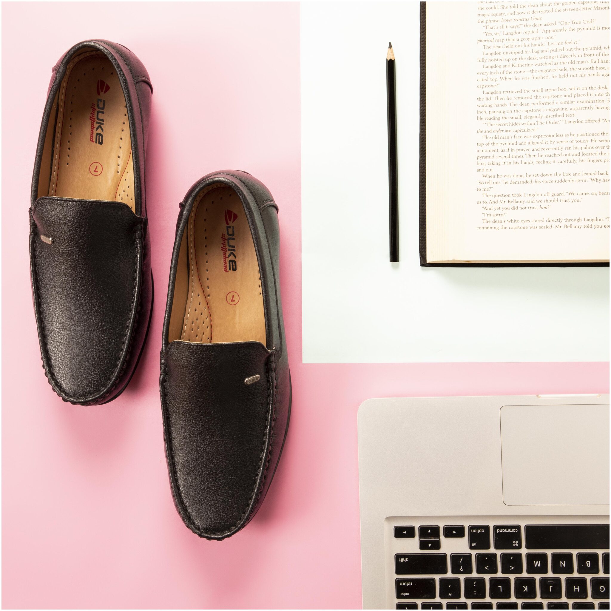 

Duke Men Black Loafers
