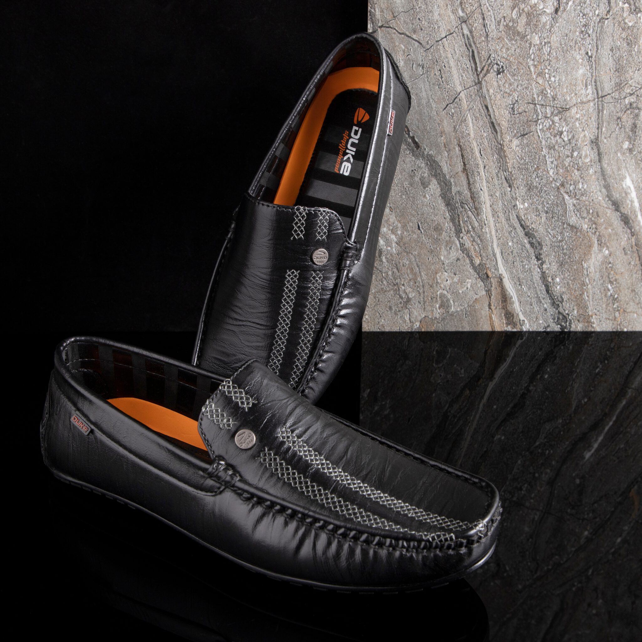 

Duke Men Black Loafers - LOAFERS - FWOL617