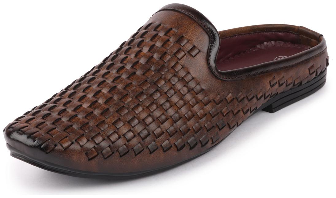 

Fausto Men s Brown Ethnic Slip On Jutis and Mojaris