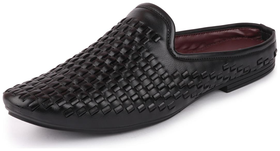 

Fausto Men s Black Ethnic Slip On Jutis and Mojaris