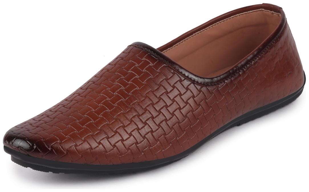 

FAUSTO Men s Tan Ethnic Regular Styling Juttis Mojaris