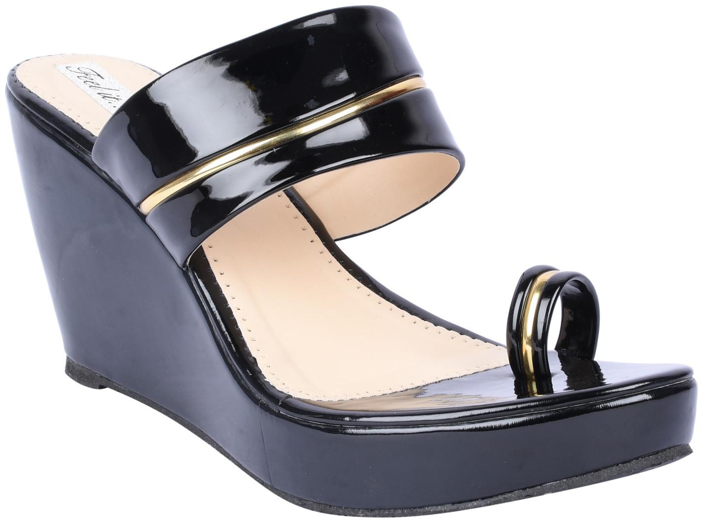 

Feel It Women Black Wedges
