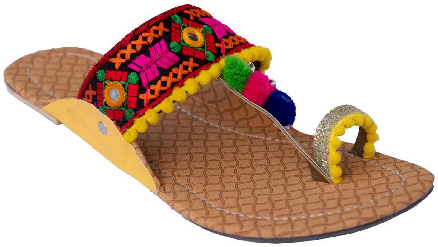 

FEMMECRAFTS Women Yellow Bellies