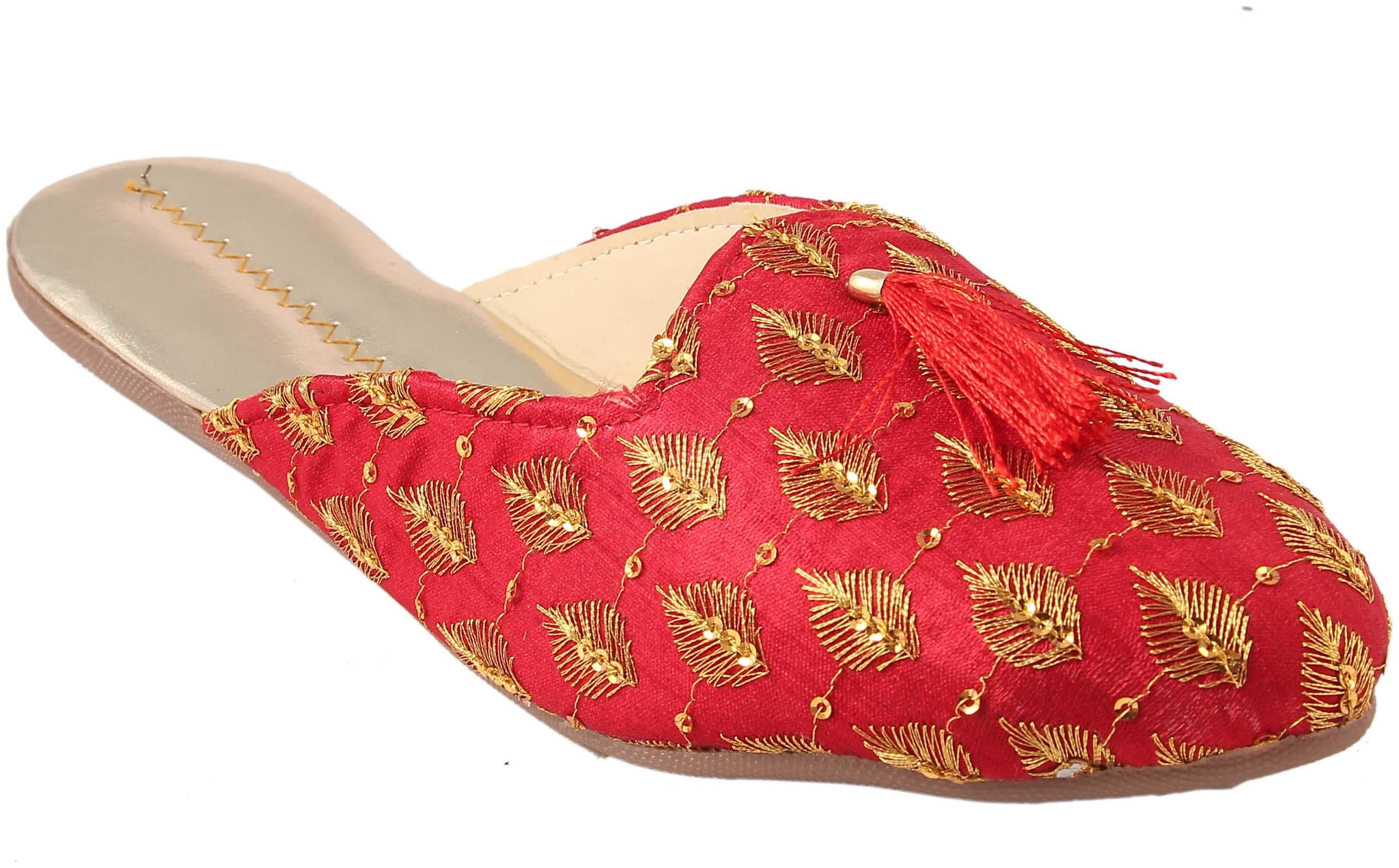 

FEMMECRAFTS Women Red Bellies
