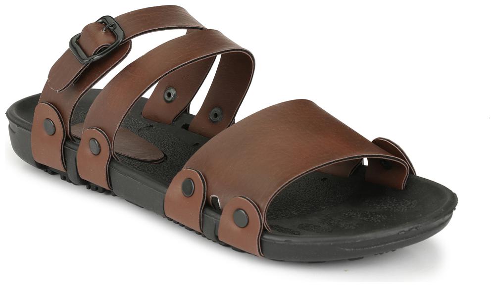 

Fentacia Men Brown Flip-Flops - 1 Pair