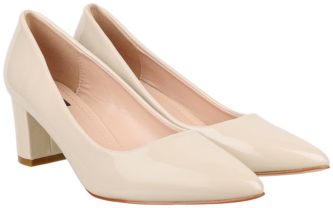 

Flat n Heels Women Beige Pumps