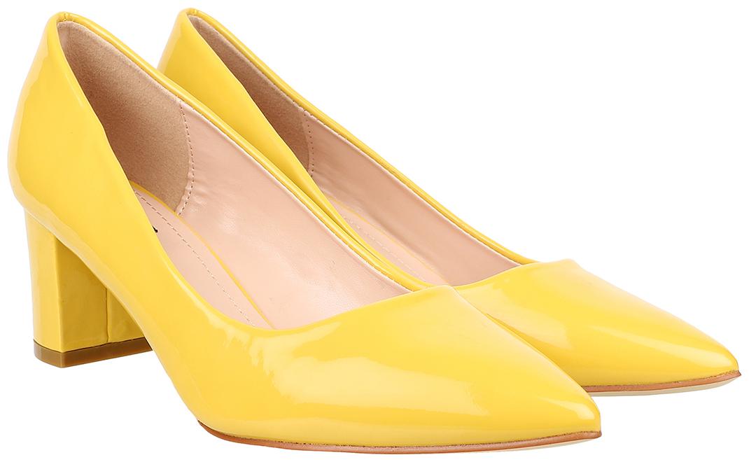 

Flat n Heels Women Yellow Pumps