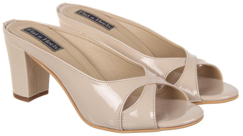 

Flat n Heels Women Beige Pumps