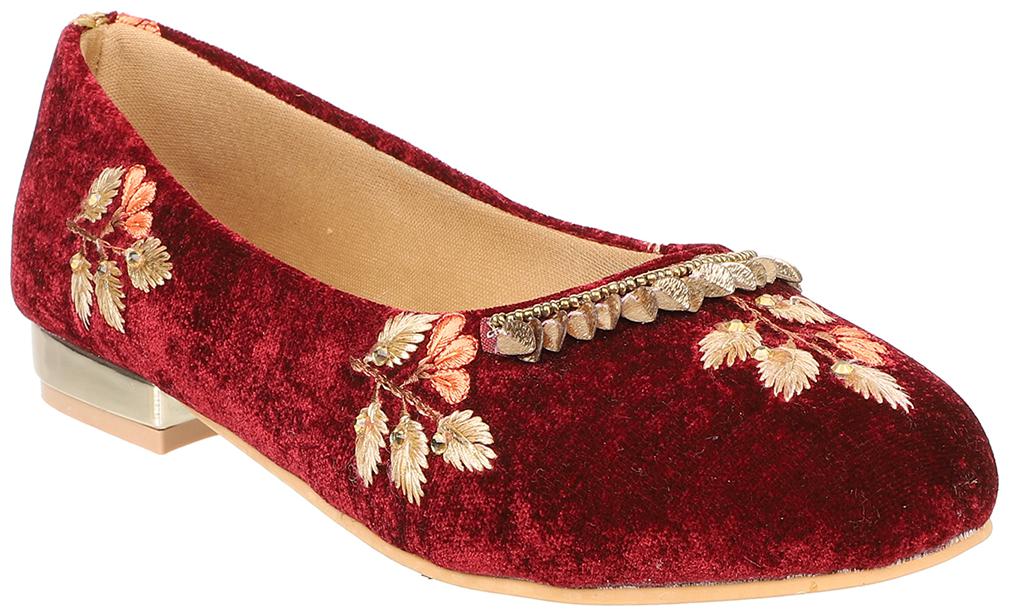 

Flat n Heels Women Maroon Bellies