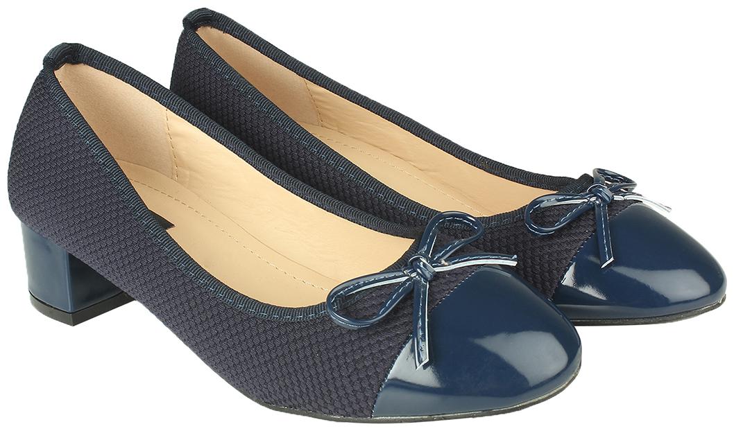 

Flat n Heels Women Navy Blue Pumps