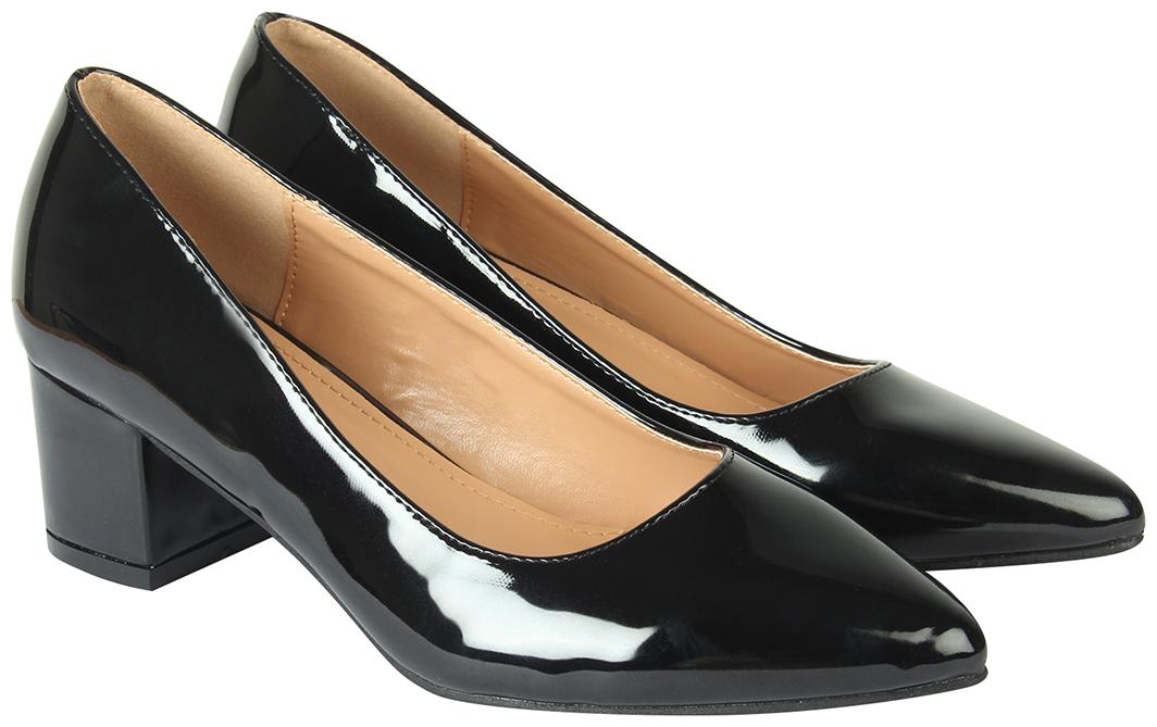 

Flat n Heels Women Black Pumps