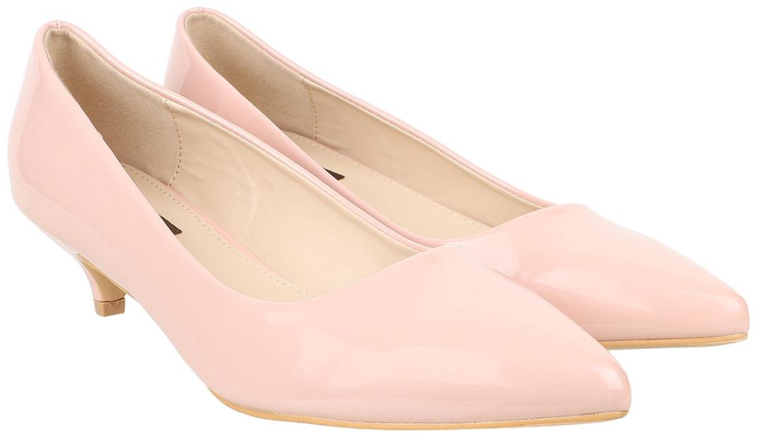 

Flat n Heels Women Pink Pumps
