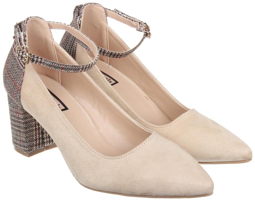 

Flat n Heels Women Beige Heeled Sandals