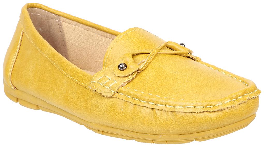 

Flat n Heels Women Yellow Loafers