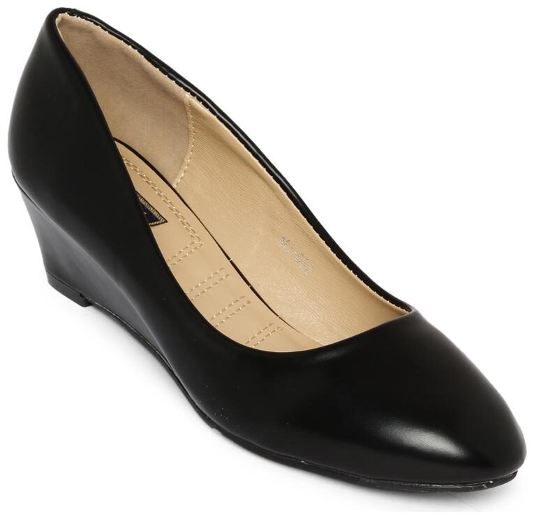 

Flat n Heels Black Wedges
