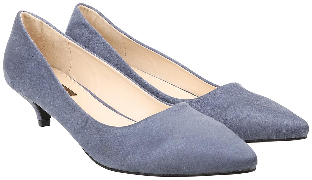 

Flat n Heels Women Blue Pumps