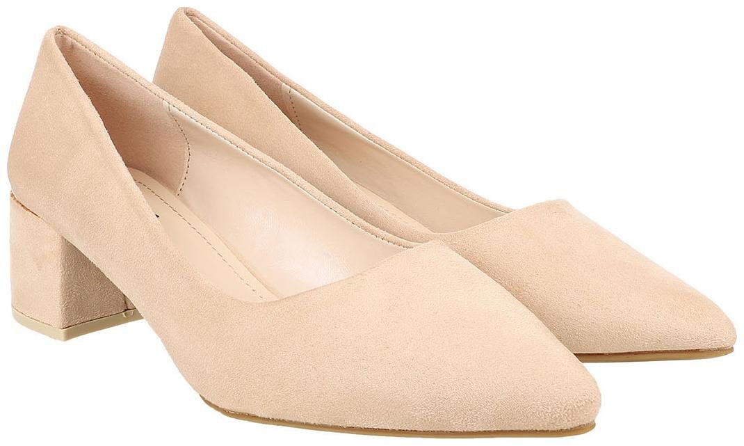 

Flat n Heels Women Beige Pumps