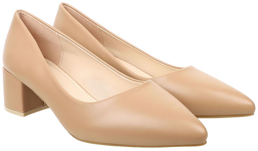

Flat n Heels Women Brown Pumps
