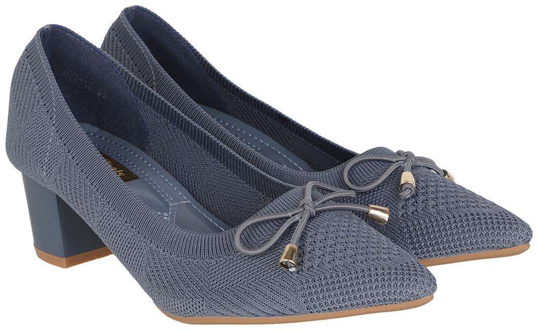 

Flat n Heels Women Blue Pumps