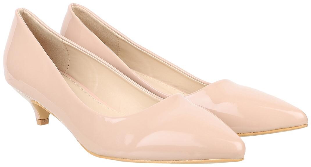 

Flat n Heels Women Brown Pumps