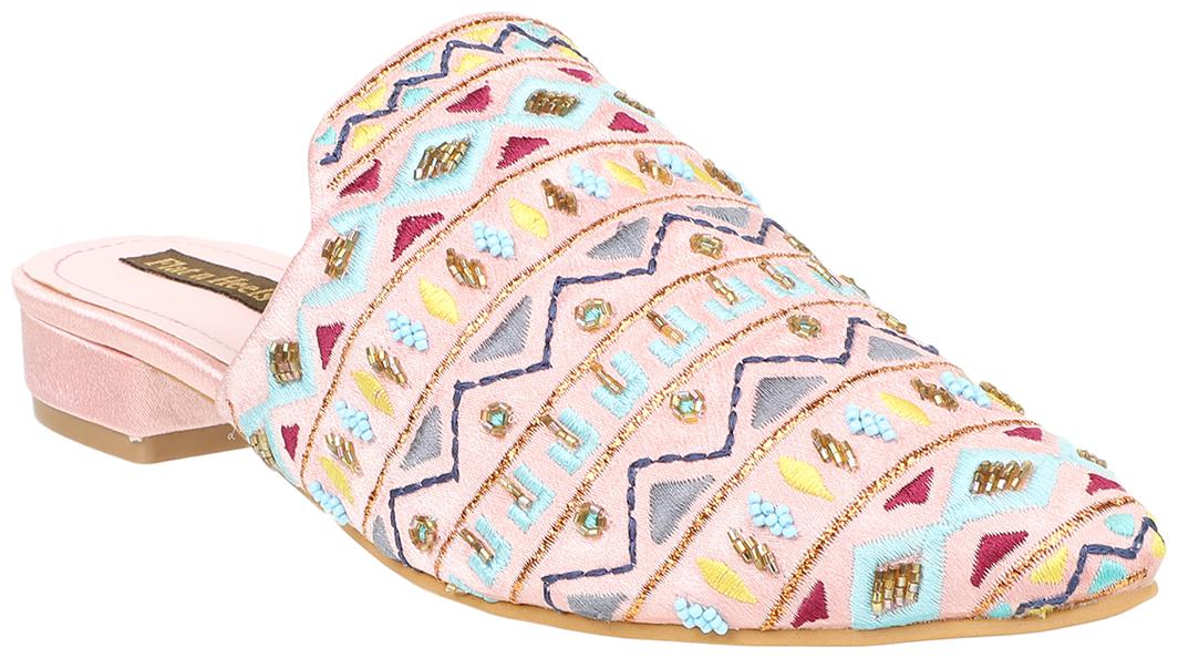 

Flat n Heels Women Pink Mules