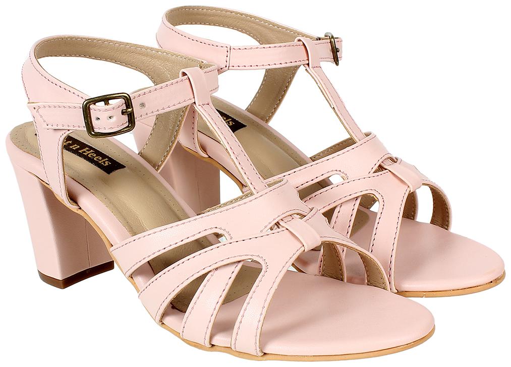 

Flat n Heels Women Pink Sandals