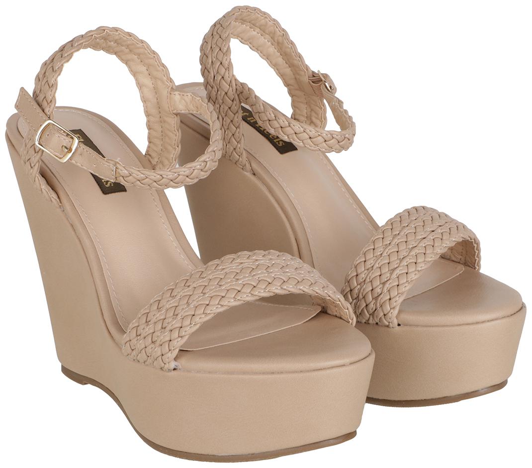 

Flat n Heels Women Brown Wedges