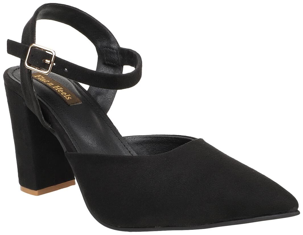 

Flat n Heels Women Black Pumps