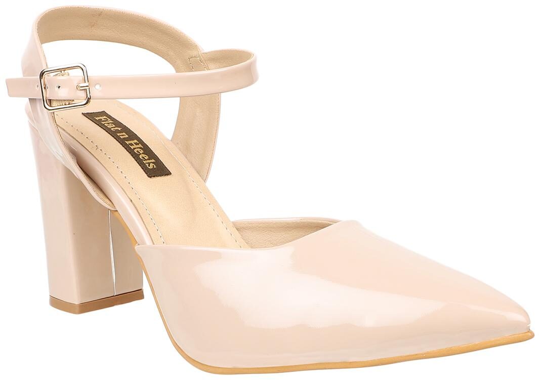 

Flat n Heels Women Beige Pumps