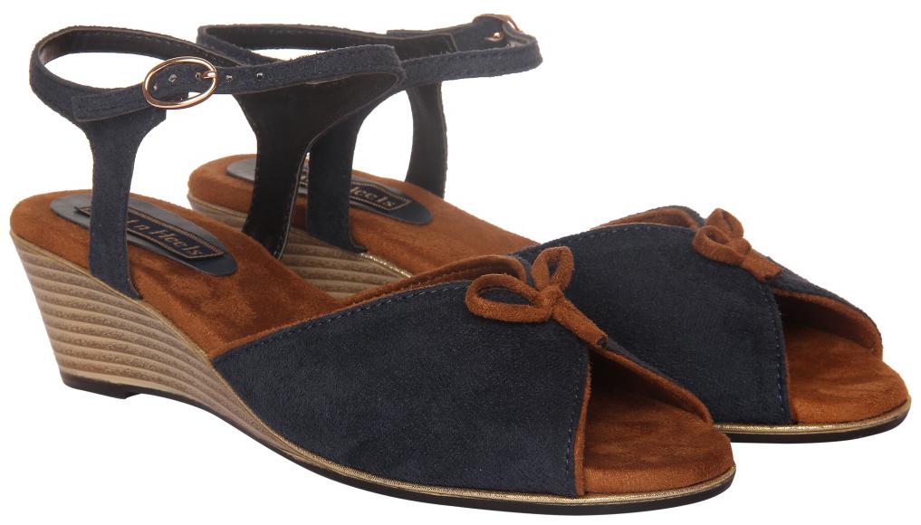 

Flat n Heels Women Blue Wedges