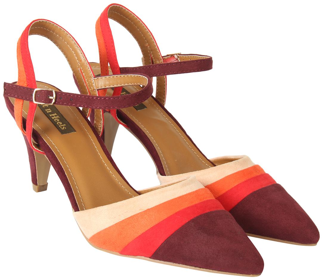 

Flat n Heels Women Maroon Heeled Sandals