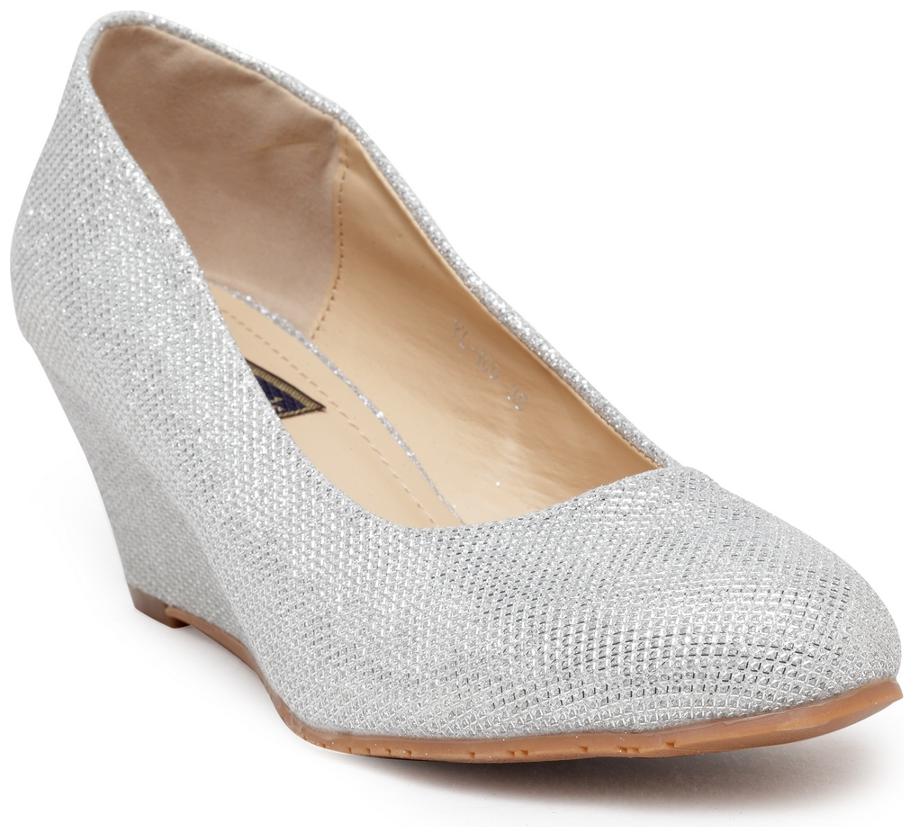 

Flat n Heels Silver Wedges