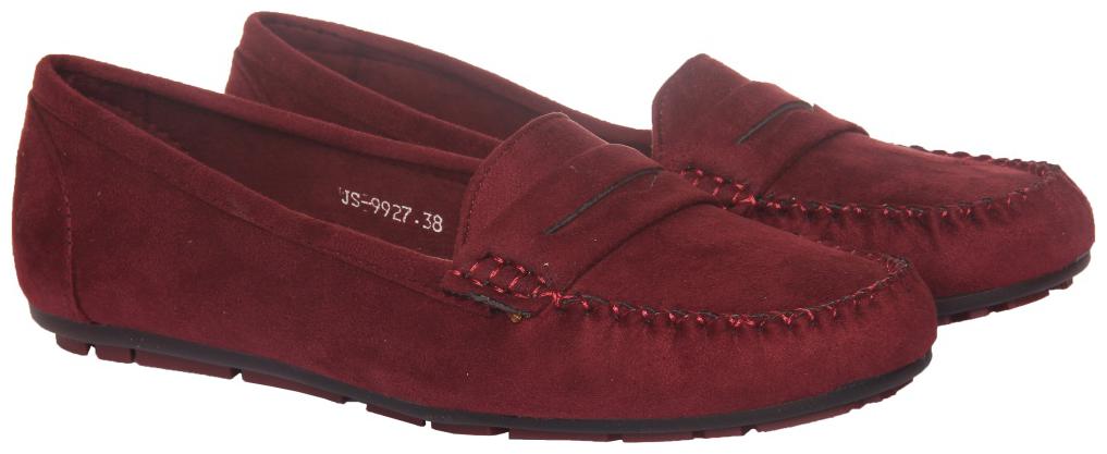 

Flat n Heels Maroon Casual ShoesFor Women