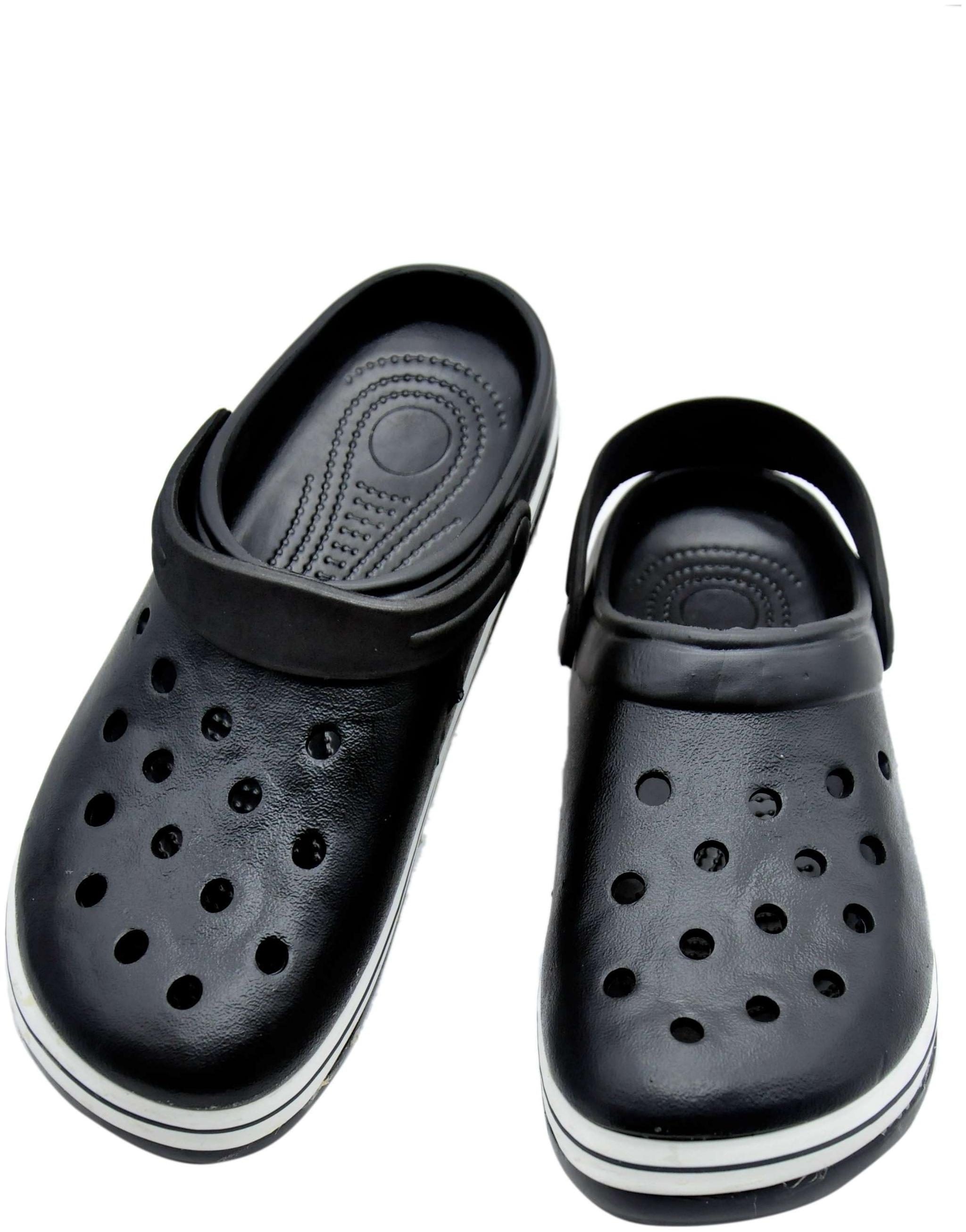 

Foot Stair Men Black Clogs