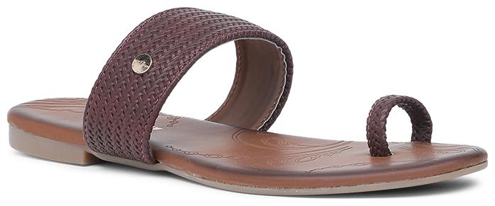 

Footin By Bata Women Brown One Toe Flats