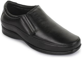 Fortune By Liberty Men Black Formal Shoes
