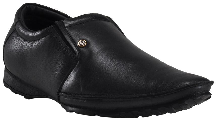 

Franco Leone Men Black Formal Shoes