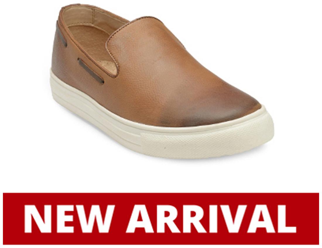 

Franco Leone Men Tan Casual Shoes