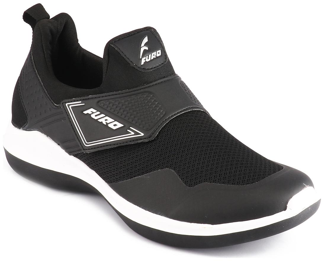 

FURO Men Walking Shoes Walking Shoes ( Black White )