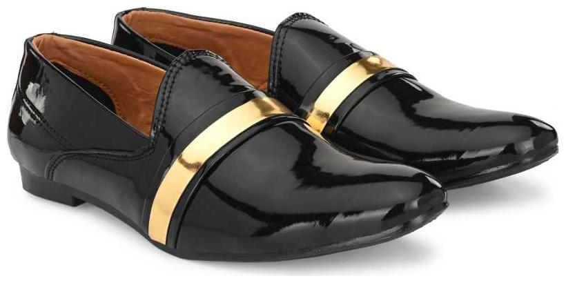 

GODIGO Men Black Derby Formal Shoes - G3500