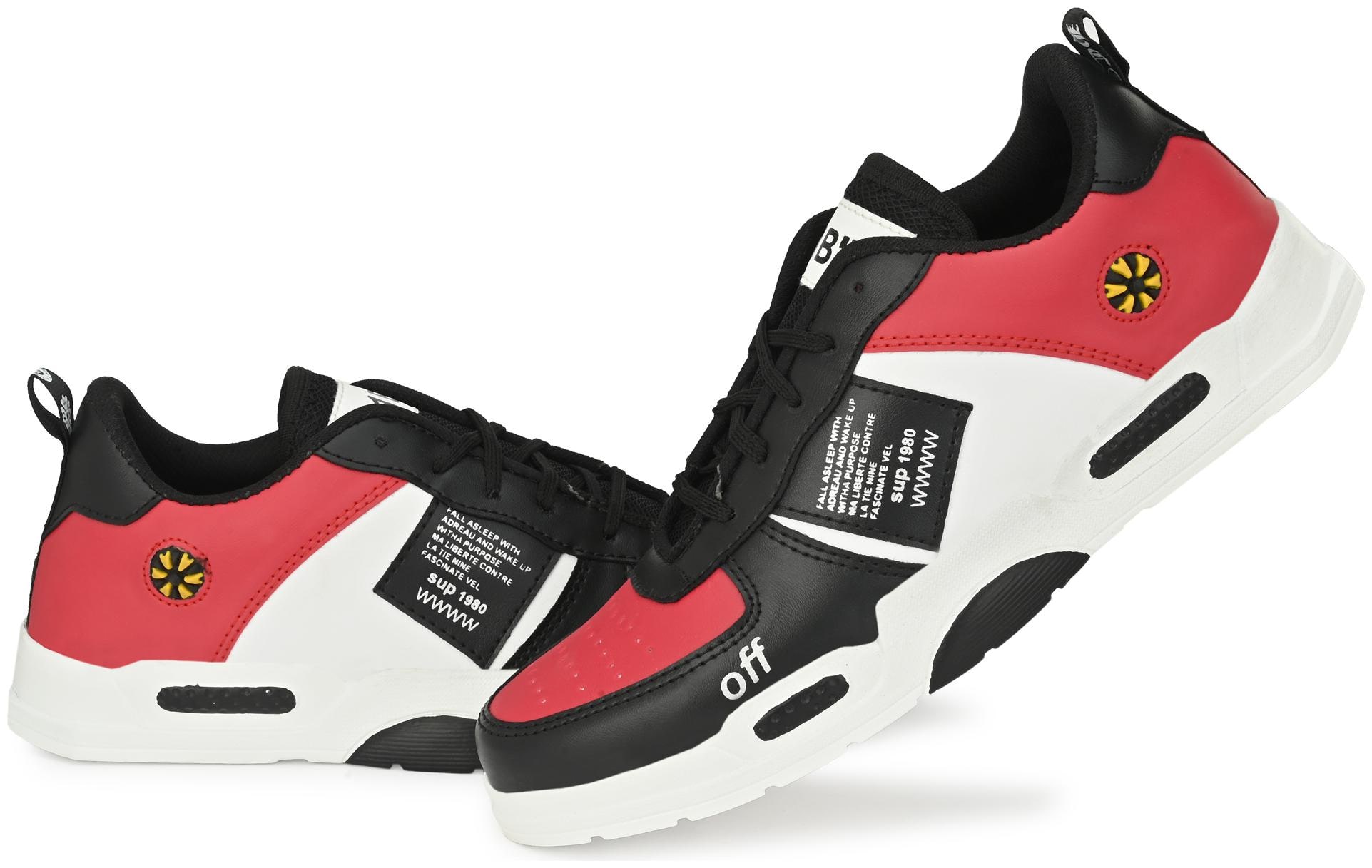 

Groofer White Sneakers Shoes For Men