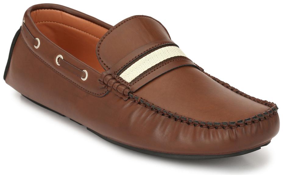 

Guava Men Brown Loafers - GV15JA420