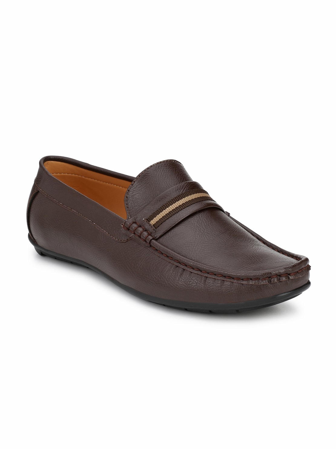 

Guava Men Brown Loafers - GV15JA570