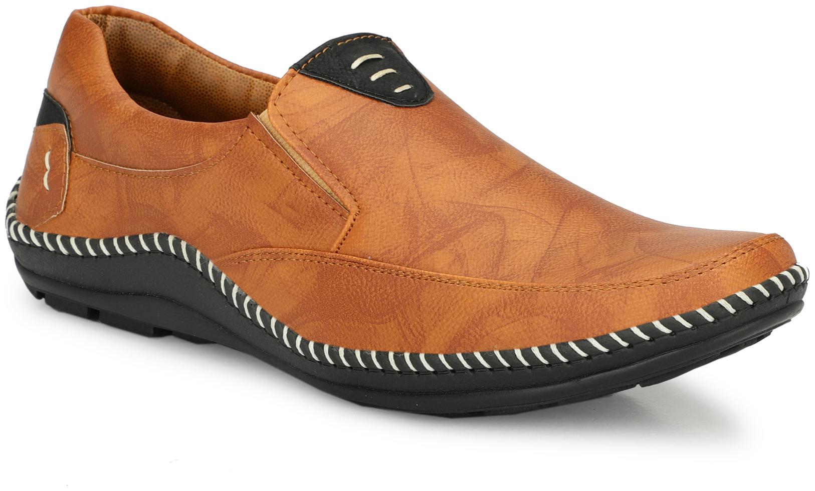 

GULASS WICK Men Tan Loafers
