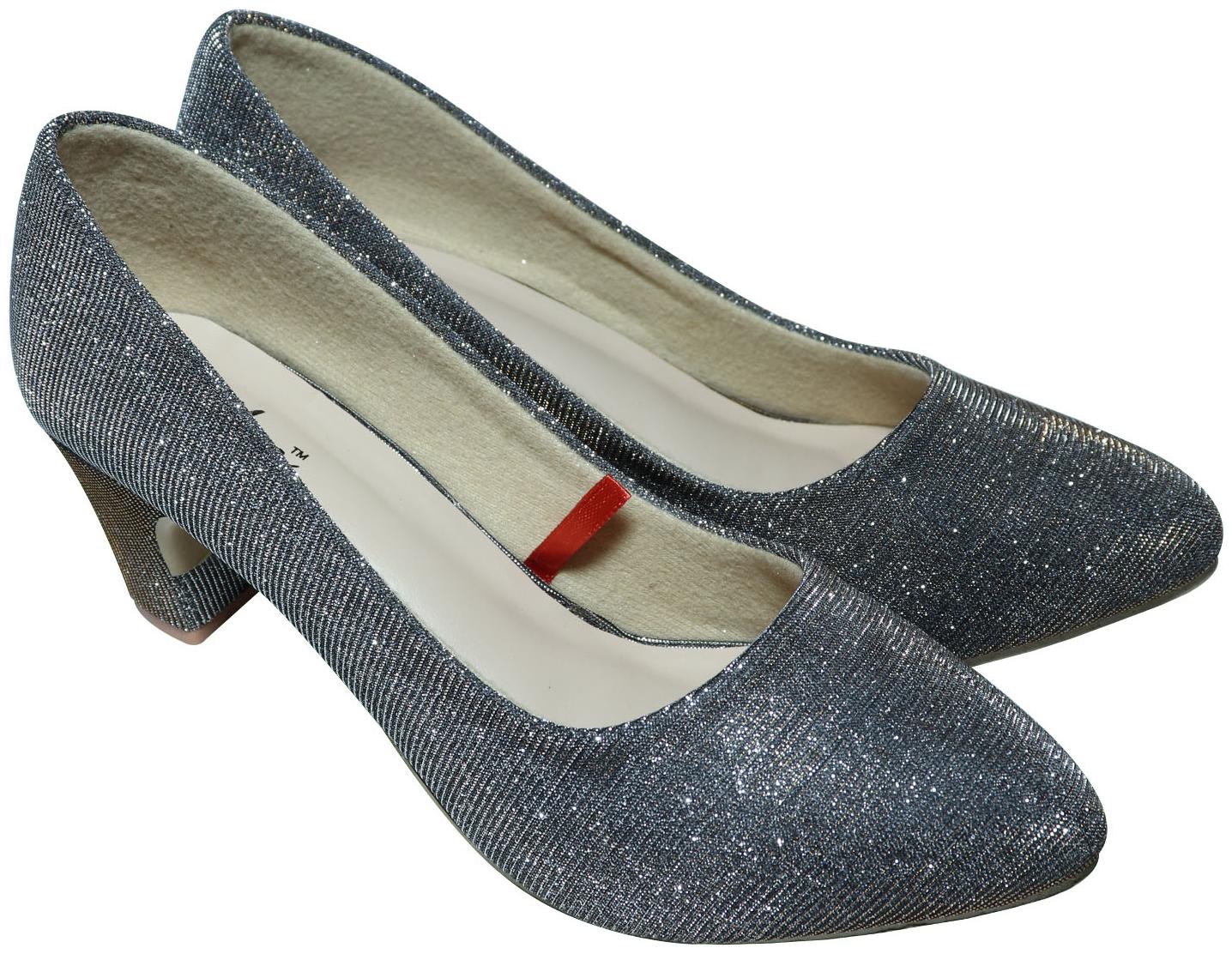 

Hellin Women Copper Bellies